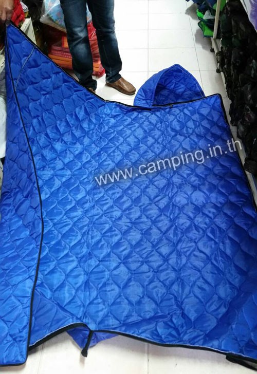 ถุงนอนราคาถูก รุ่น CL150 ขนาด 150 กรัม มีฮู้ด กางใช้แบบผ้าห่ม